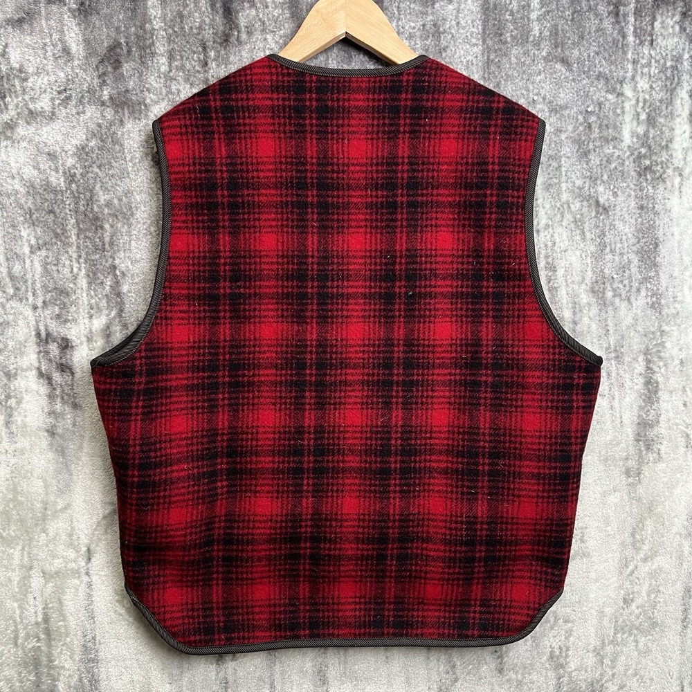 VTG Woolrich Vest Mens L Red Plaid Sherpa Lined Pockets Hunting Buffalo USA made - Picture 6 of 6